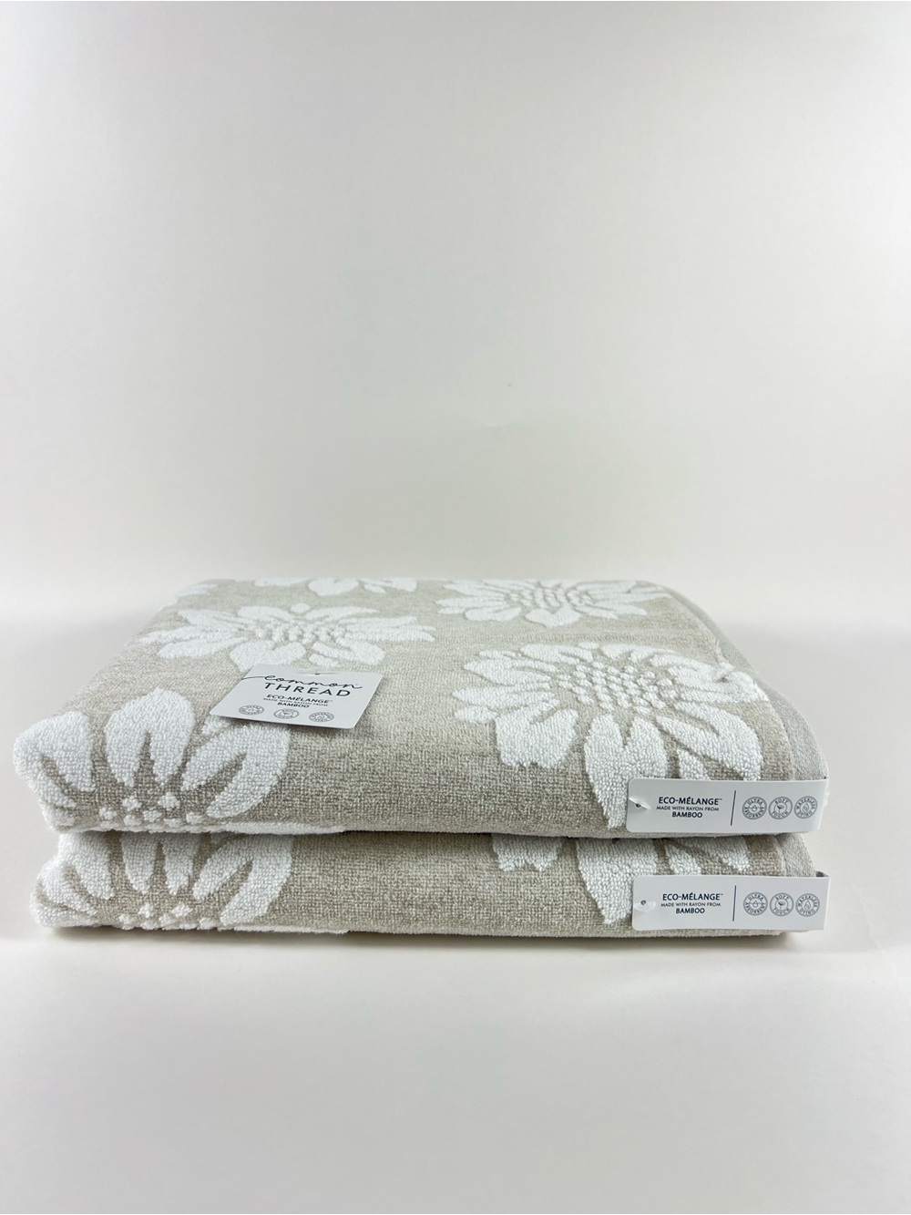 Common Thread Bamboo Bath Towel Set Beige White Floral Eco Melange 2 Pc NEW
